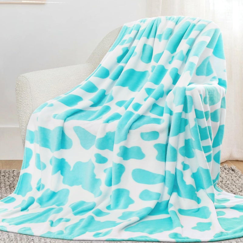 SEEGU Cute Light Blue Blanket Lightweight Turquoise Teal Cyan Girls Blanket Gifts Decor Stuff Soft Cozy Fuzzy Fleece Blanket for Women Teenage - Image 1