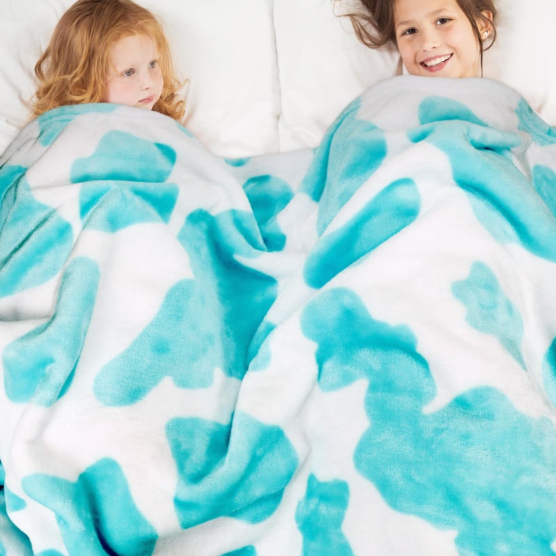 SEEGU Cute Light Blue Blanket Lightweight Turquoise Teal Cyan Girls Blanket Gifts Decor Stuff Soft Cozy Fuzzy Fleece Blanket for Women Teenage - Image 4