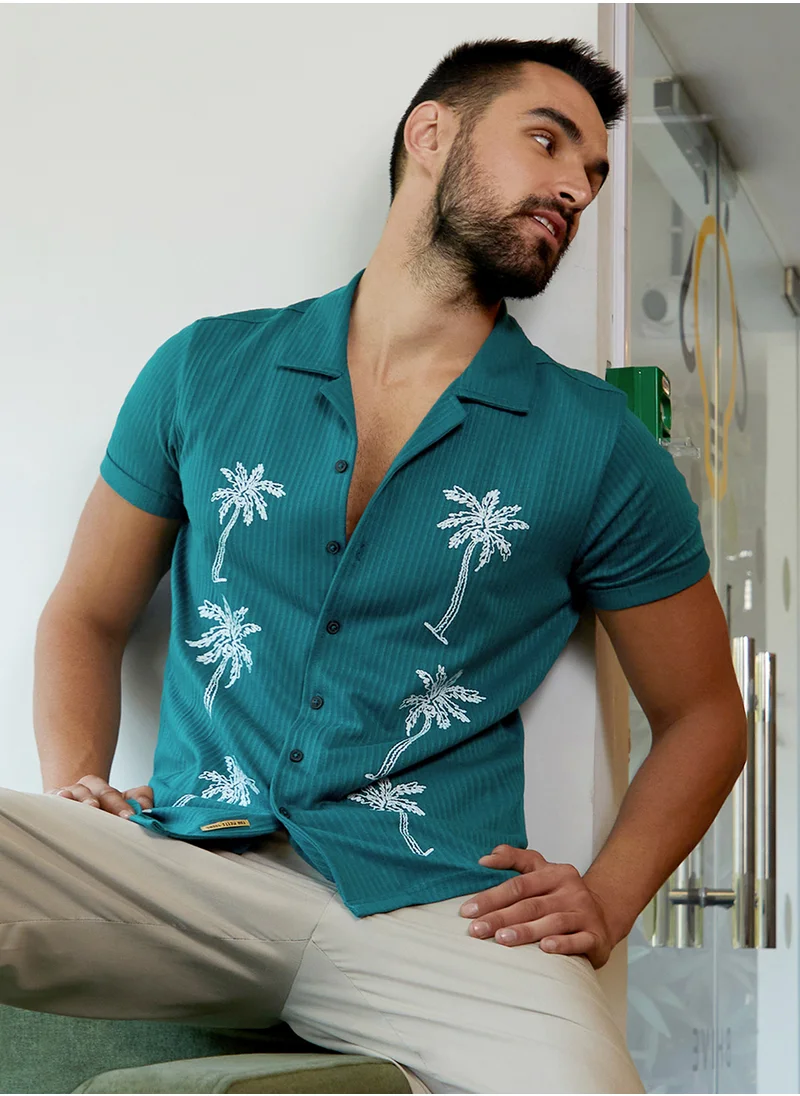 Campus Sutra Men's Teal Blue Palm Tree Knit Shirt