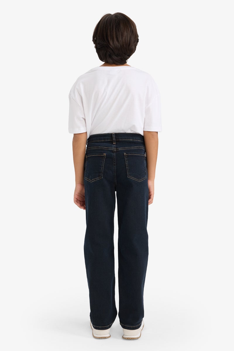 ديفاكتو بنطلون جينز اولادي قصة مستقيمة ورجل عادي - Image 5