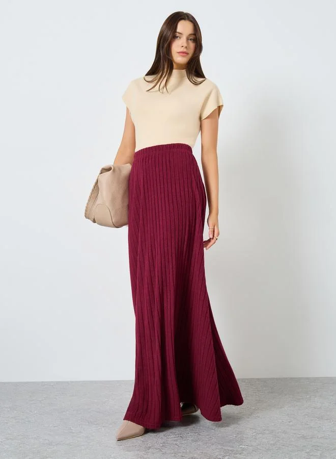 Styli Burgundy Solid Textured Knit Pleated Midi Skirt