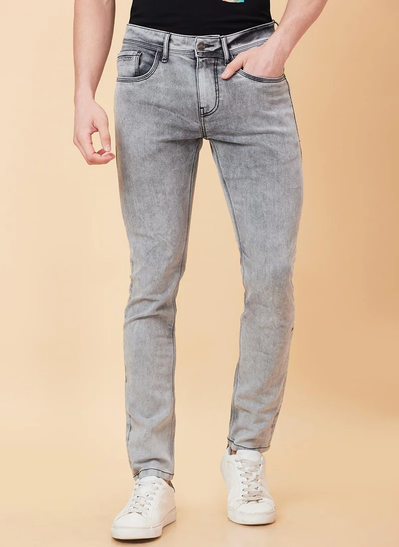 بيينغ هيومان Men Slim Fit Heavy Fade Clean Look Stretchable Jeans