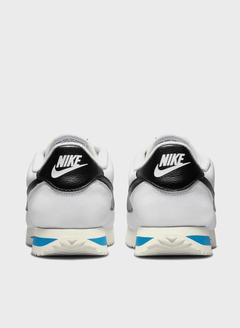 Nike Cortez