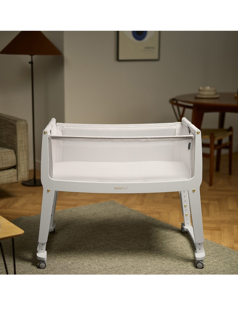 SnuzPod Studio Bedside Crib - Paris