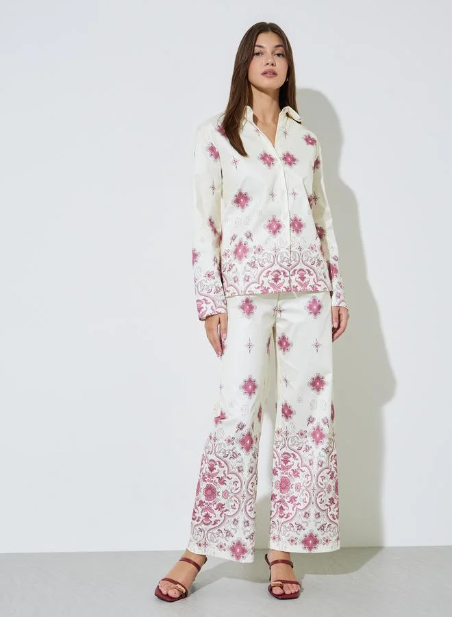 ستايلي Off-White Printed Shirt and Wide Leg Pants Co-ord Set
