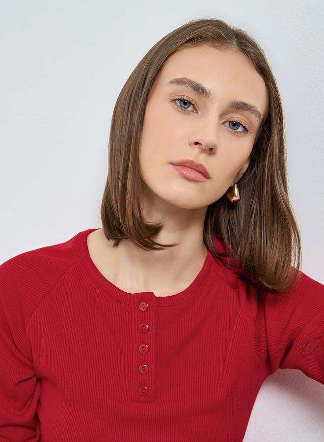 Styli Red Ribbed Henley Neck T-Shirt - Image 3