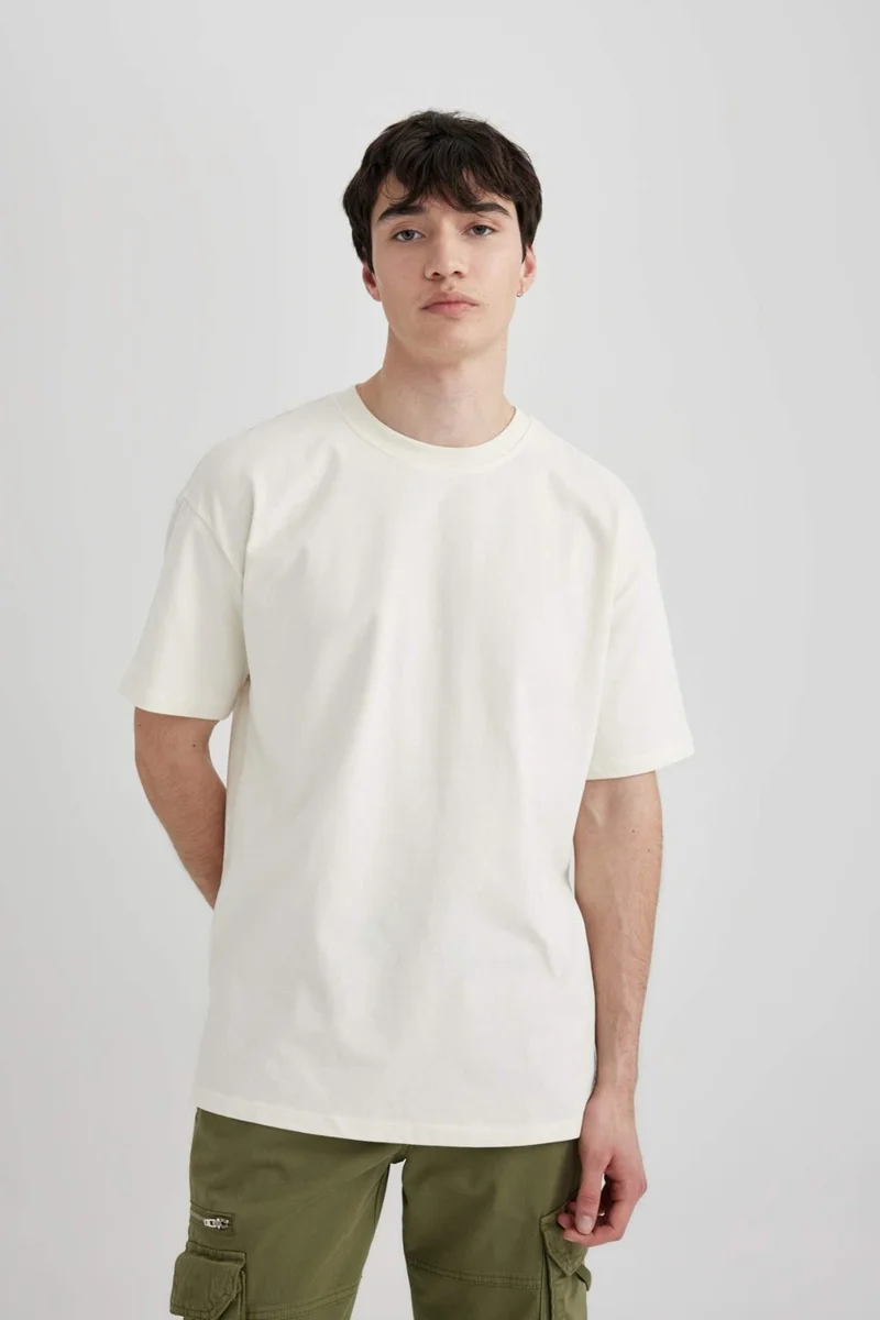 ديفاكتو Boxy Fit Crew Neck Short Sleeve Basic Plain T-Shirt C5277AX24SP