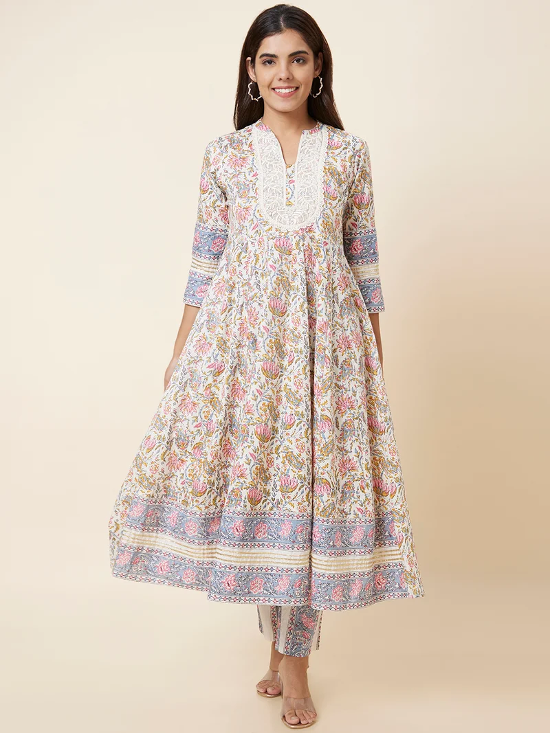 globus Globus Women Floral Printed Lace Yoke Anarkali Kurta & Pants Set