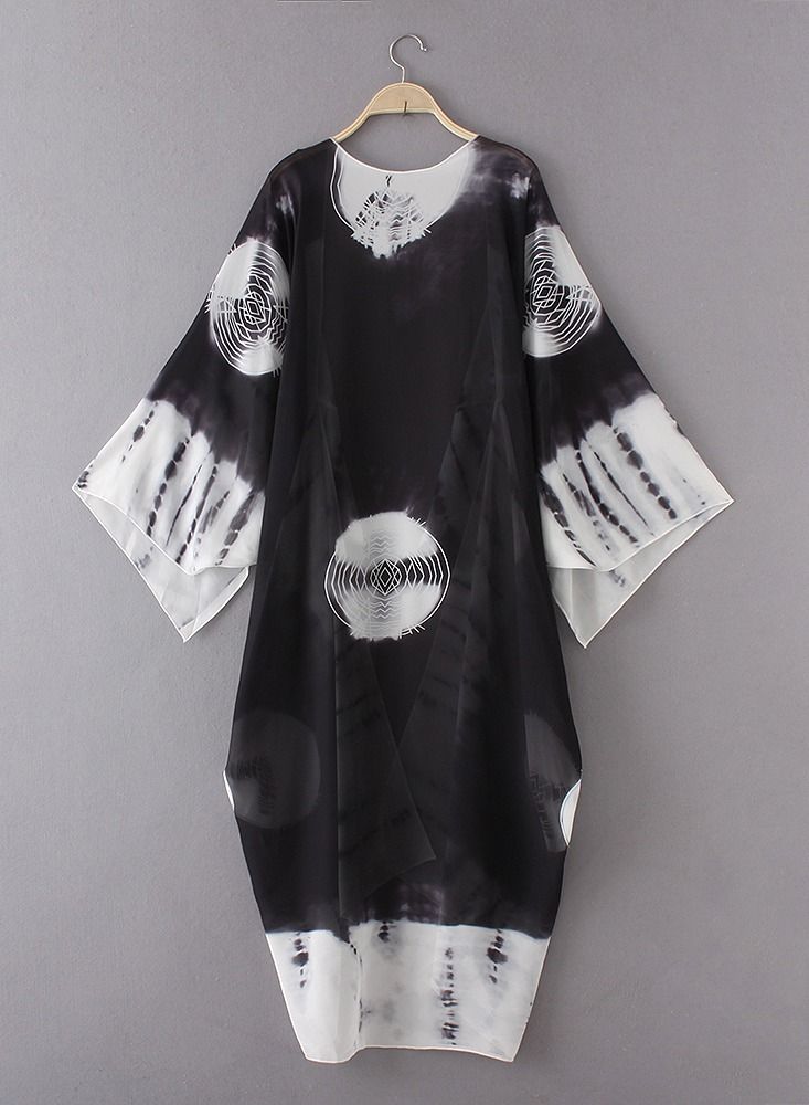 Loquat غطاء شاطئي فضفاض طويل بطباعة متباينة باللون الأسود - Image 2