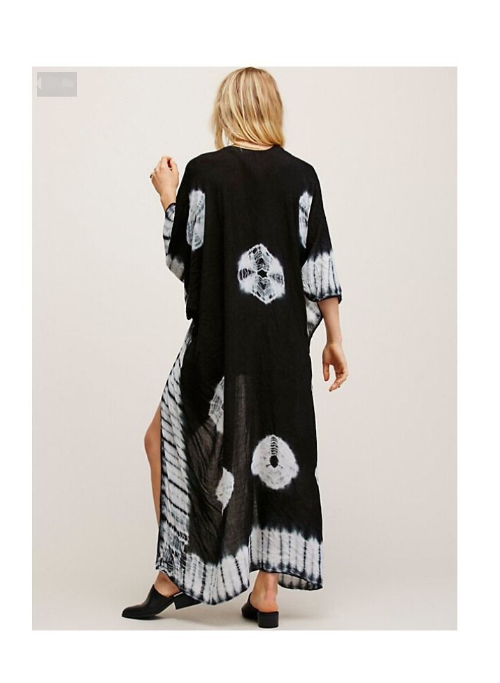 Loquat غطاء شاطئي فضفاض طويل بطباعة متباينة باللون الأسود - Image 3