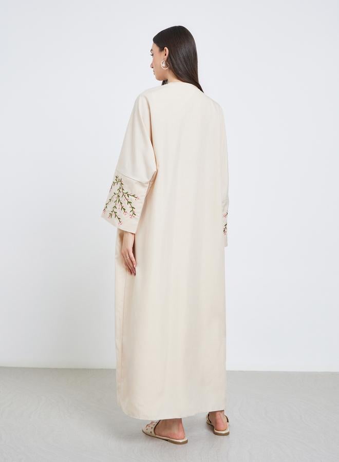 تايك تو عباية بيج مفتوحة بأكمام مطرزة - Image 5