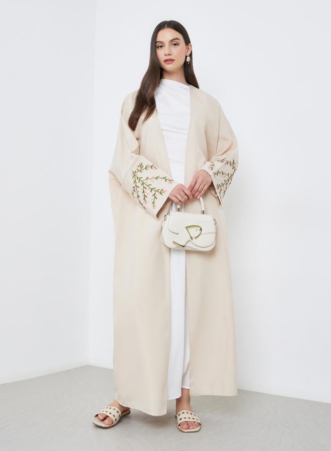 تايك تو عباية بيج مفتوحة بأكمام مطرزة - Image 2