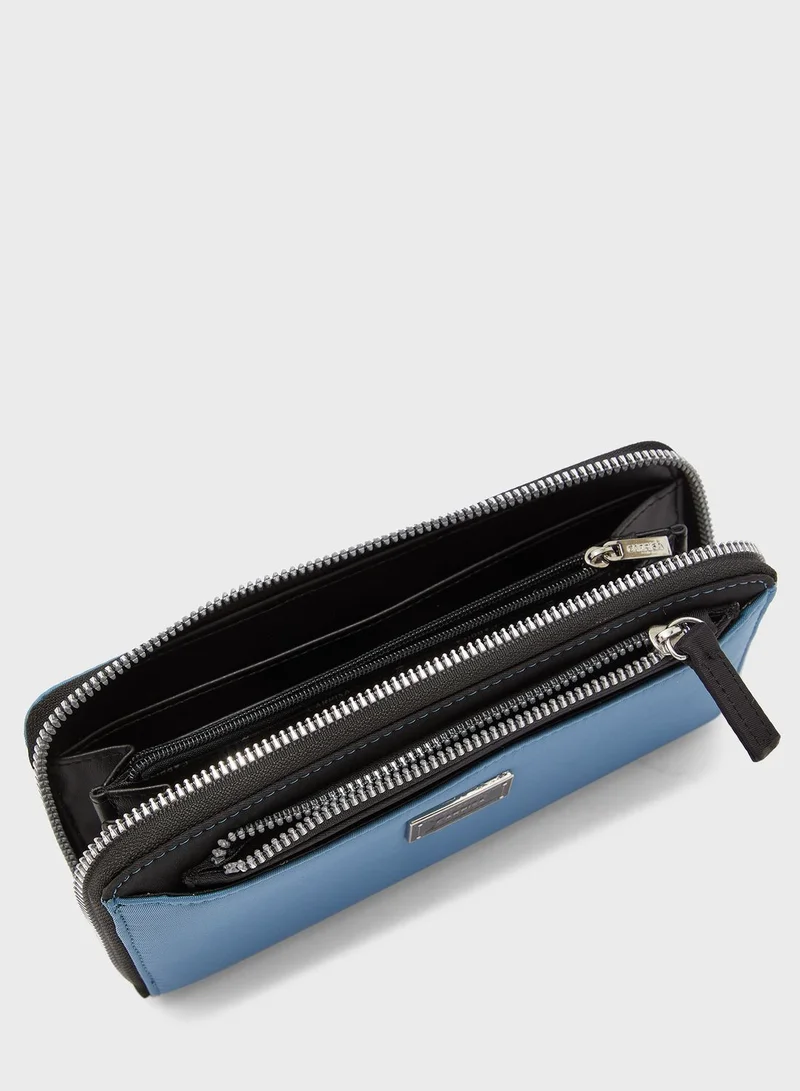 CARPISA Zip Through Purse