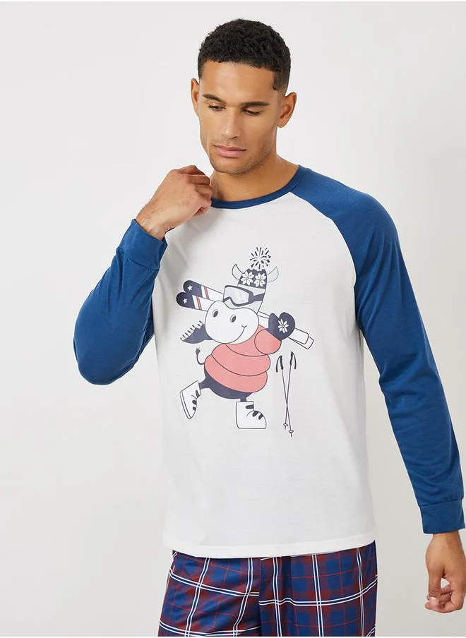 Styli Raglan Sleeve Graphic T-Shirt & Checkered Pyjama Set