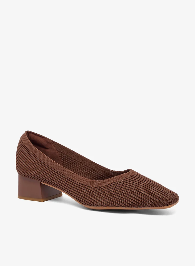 THE BROWN classic pumps