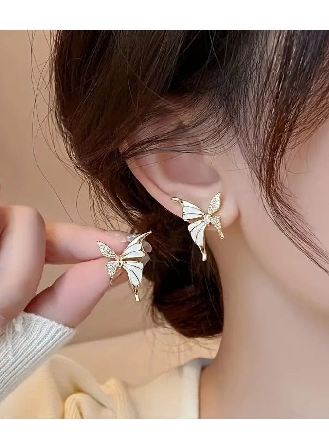 Butterfly Stud Earrings, Sweet Petite Wings With Rhinestones, Fashionable Simple Korean Style, Versatile Chic Trendy Accessory - Image 2