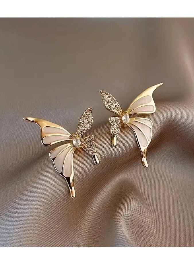 Butterfly Stud Earrings, Sweet Petite Wings With Rhinestones, Fashionable Simple Korean Style, Versatile Chic Trendy Accessory - Image 1