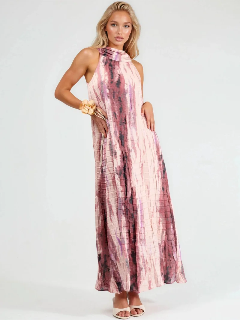 Qustyle QU STYLE Textured Abstract Pattern Maxi Dress with Halter Collar