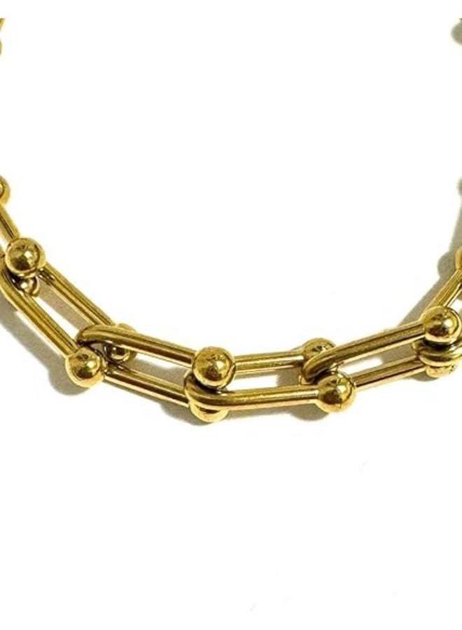 UShop A stylish and modern bracelet with distinctive interlocking links from U-Shop, crafted from 18k gold-plated stainless steel, featuring a luxurious gold clasp and chain. Perfect as a gift for women. - Image 2