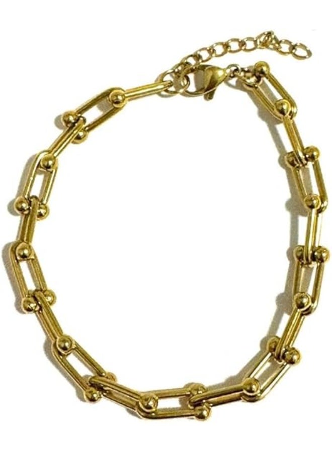 UShop A stylish and modern bracelet with distinctive interlocking links from U-Shop, crafted from 18k gold-plated stainless steel, featuring a luxurious gold clasp and chain. Perfect as a gift for women. - Image 1
