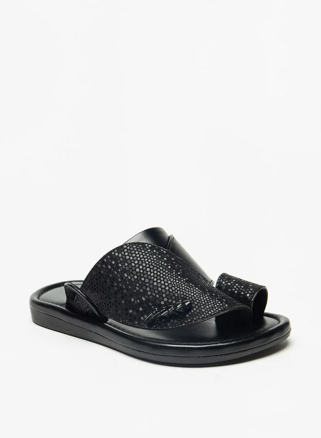 LBL by Shoexpress Boys Textured Slip-On Arabic Sandals with Toe Loop Closure