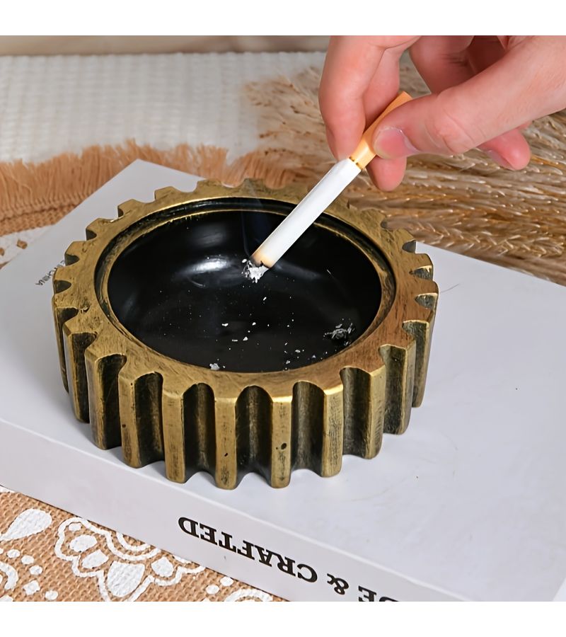 Silvery Gear Covered Ashtray Traditional Metal Design Home Office Decor - Image 3