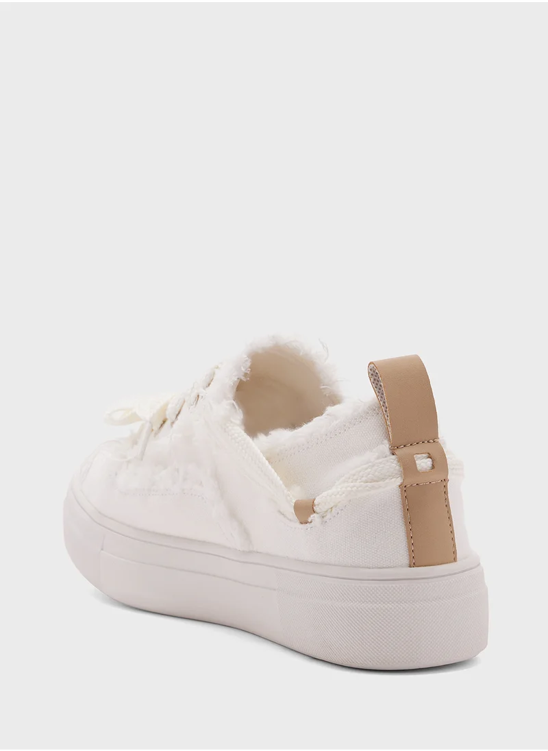 Ginger Frayed Edge Casual Sneakers