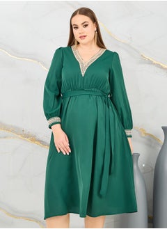 Styli Plus Lace Detail V Neck A-Line Midi Dress  - Image 2