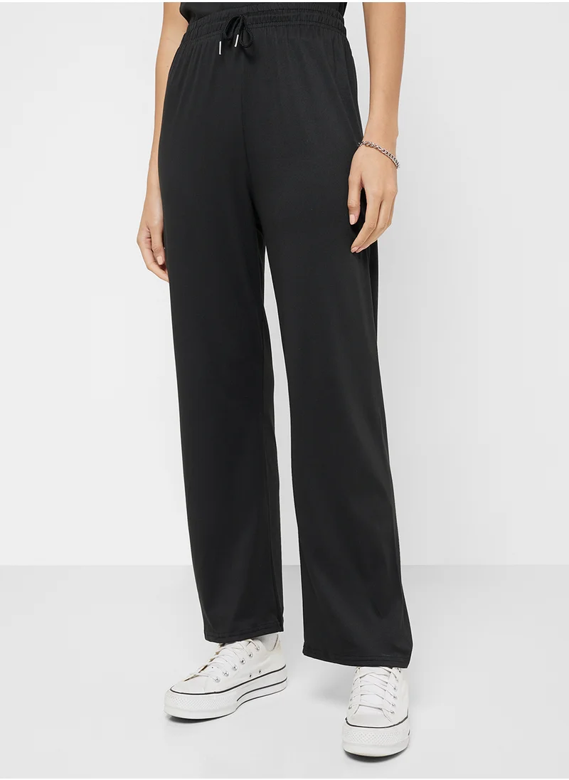 Ginger Fitted T-Shirt & Drawstring Pant Lounge Set