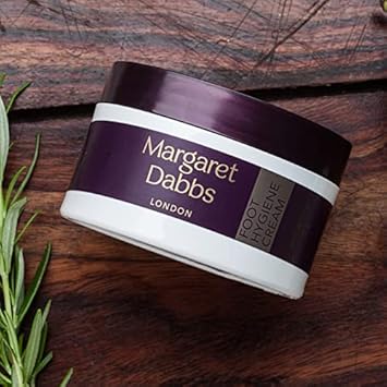 Margaret Dabbs Fabulous Feet Foot Hygiene Cream Overnight Feet Moisturiser Reduces Itchiness and Odour 100g - Image 3