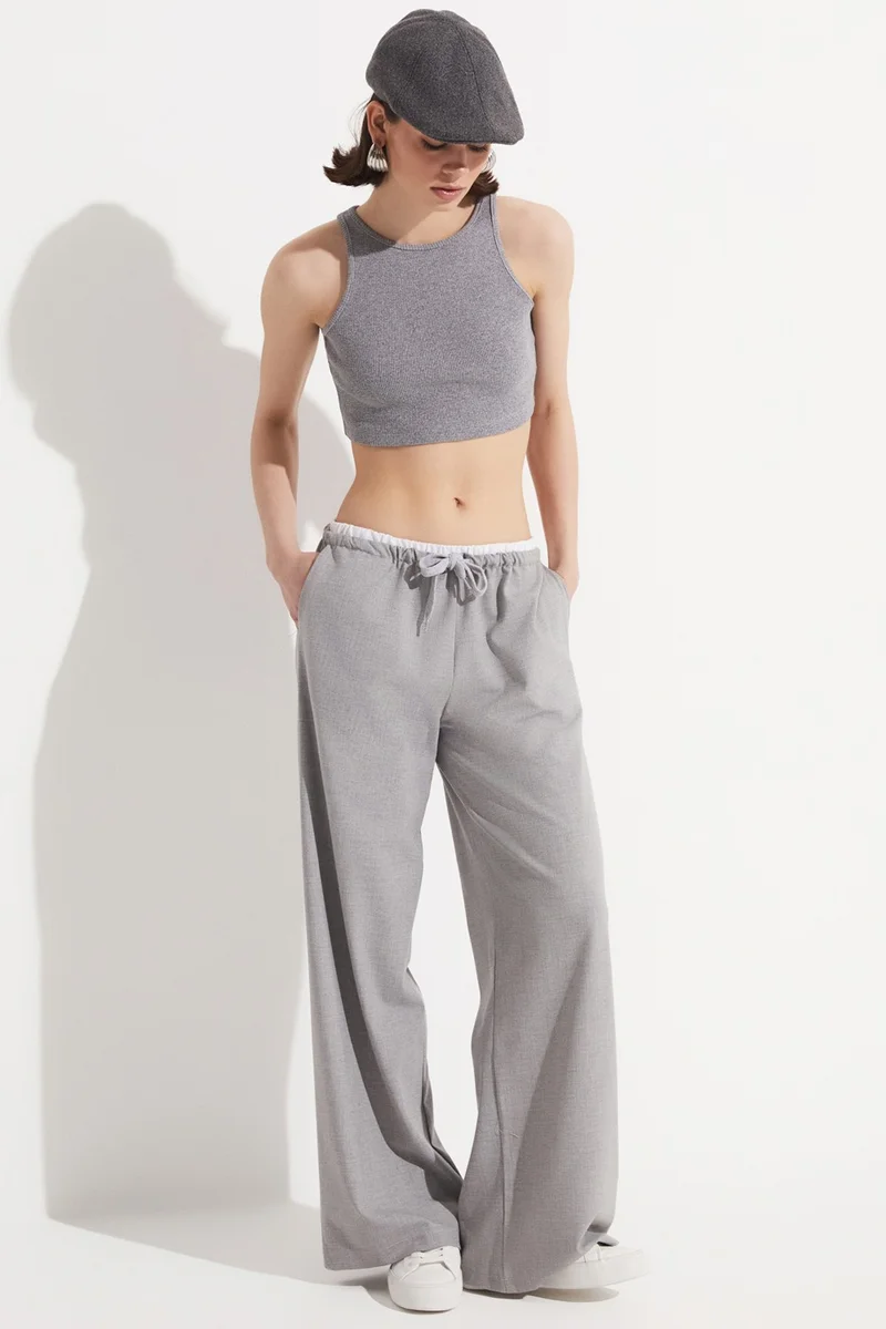 JUNE Women's Body-Smooth Halter Neck Crop Camisole Blouse
