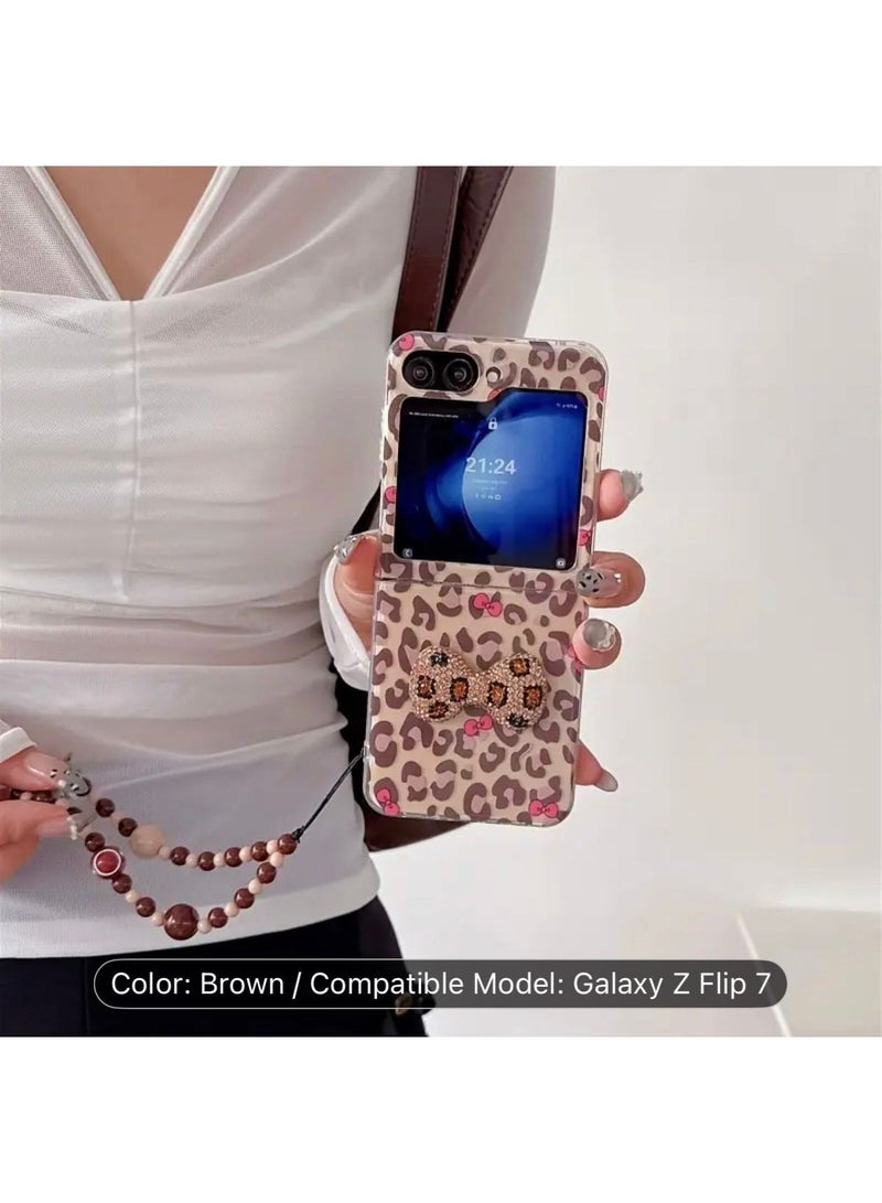 جراب هاتف قابل للطي بطبعة جلد النمر لهاتف Samsung Galaxy Z Flip 7 مع حزام معصم - Image 1