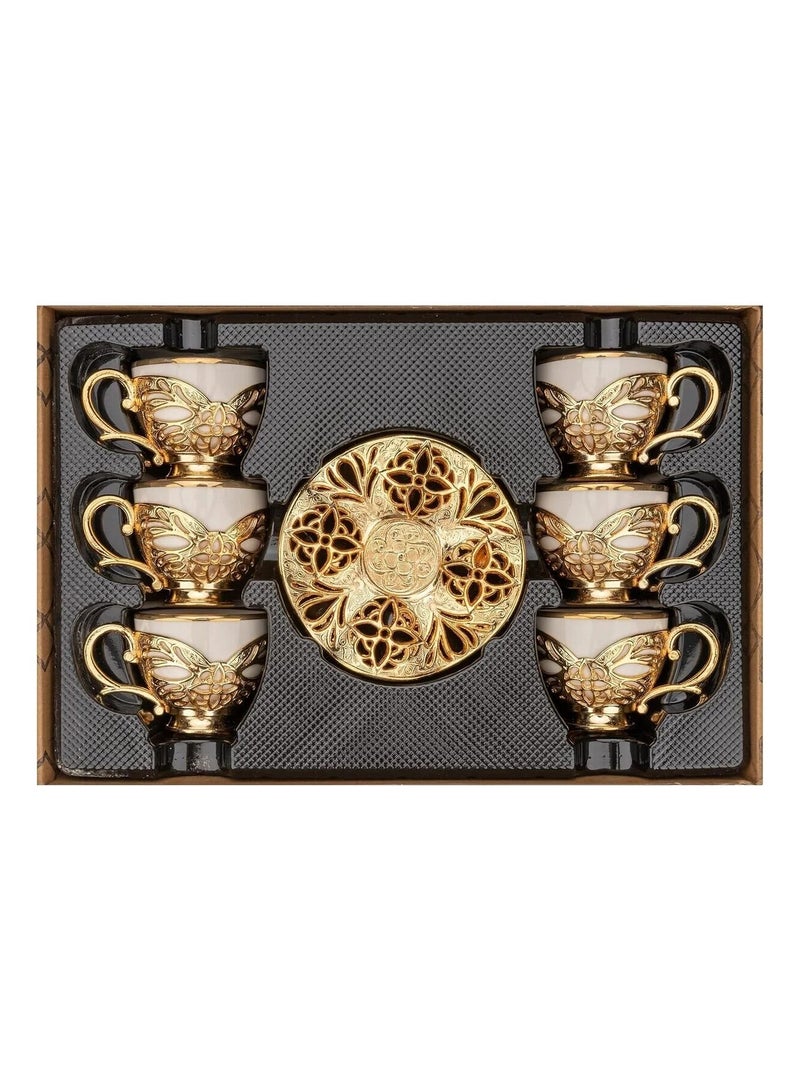 أكار طقم قهوة تركية فاخر من 6 فناجين مع حوامل وصحون بالتراث العثماني الأنيق باللون الذهبي – صناعة تركية - Image 4