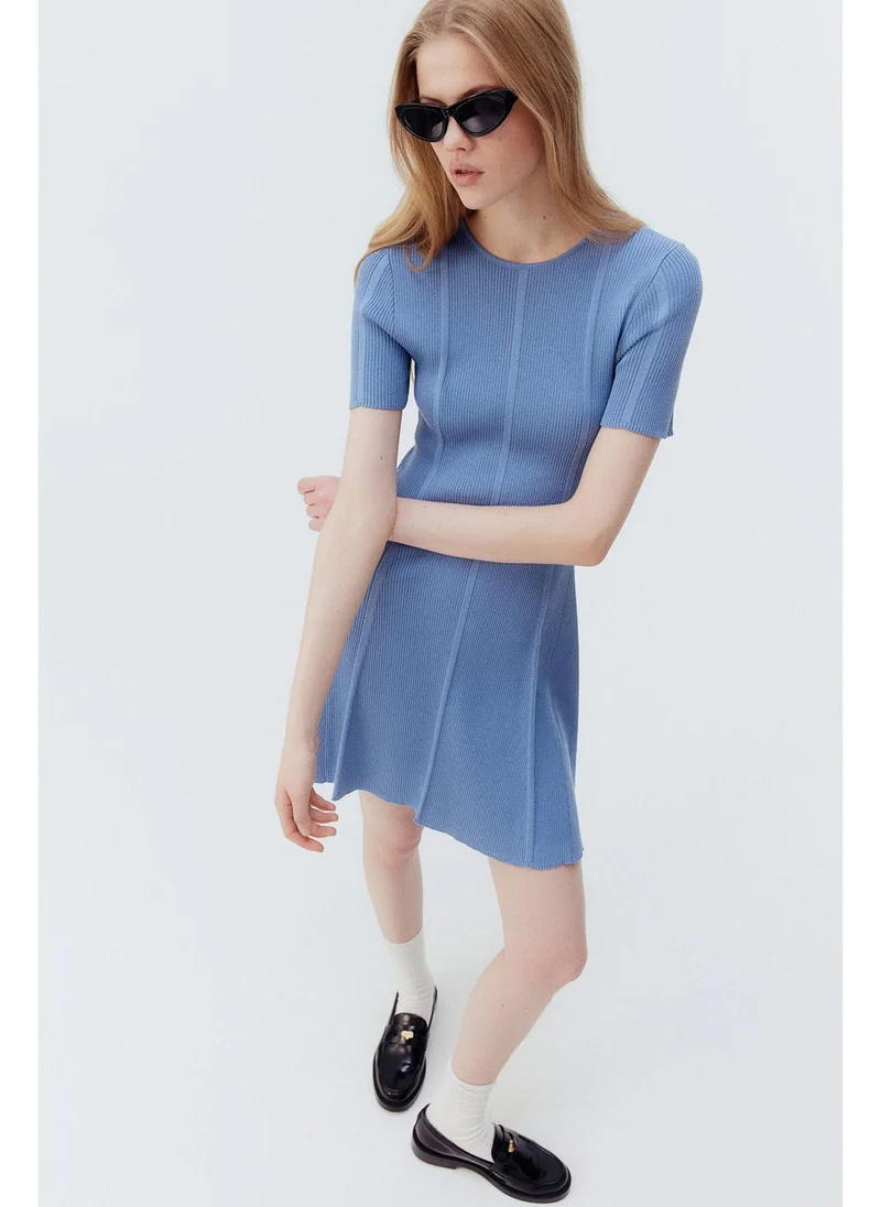 H&M Rib-knit flared-skirt dress