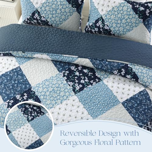 Exclusivo Mezcla Reversible Boho Quilt Set Queen Size, 3 Pieces Patchwork Blue All Season Bedspreads, Ultra Soft Floral Coverlet Bedding Set with Printed Pattern (1 Quilt, 2 Pillow Shams) - Image 3