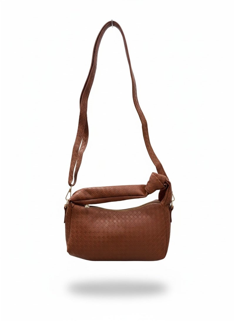 فيبراندا شنطة كتف عصرية من الجلد المنقوش - Image 3