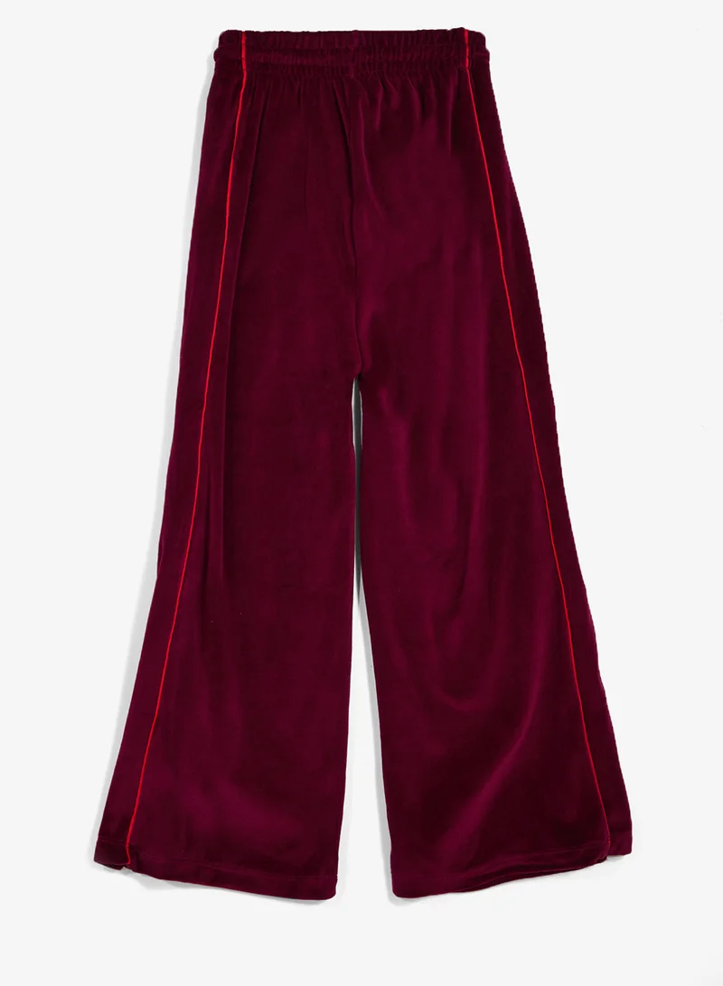 كالفن كلاين جينز بنطلون رياضي برباط وشعار الشباب