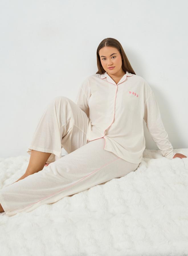 Styli Plus Size Cream Heart Printed Shirt and Pyjama Set - Image 1