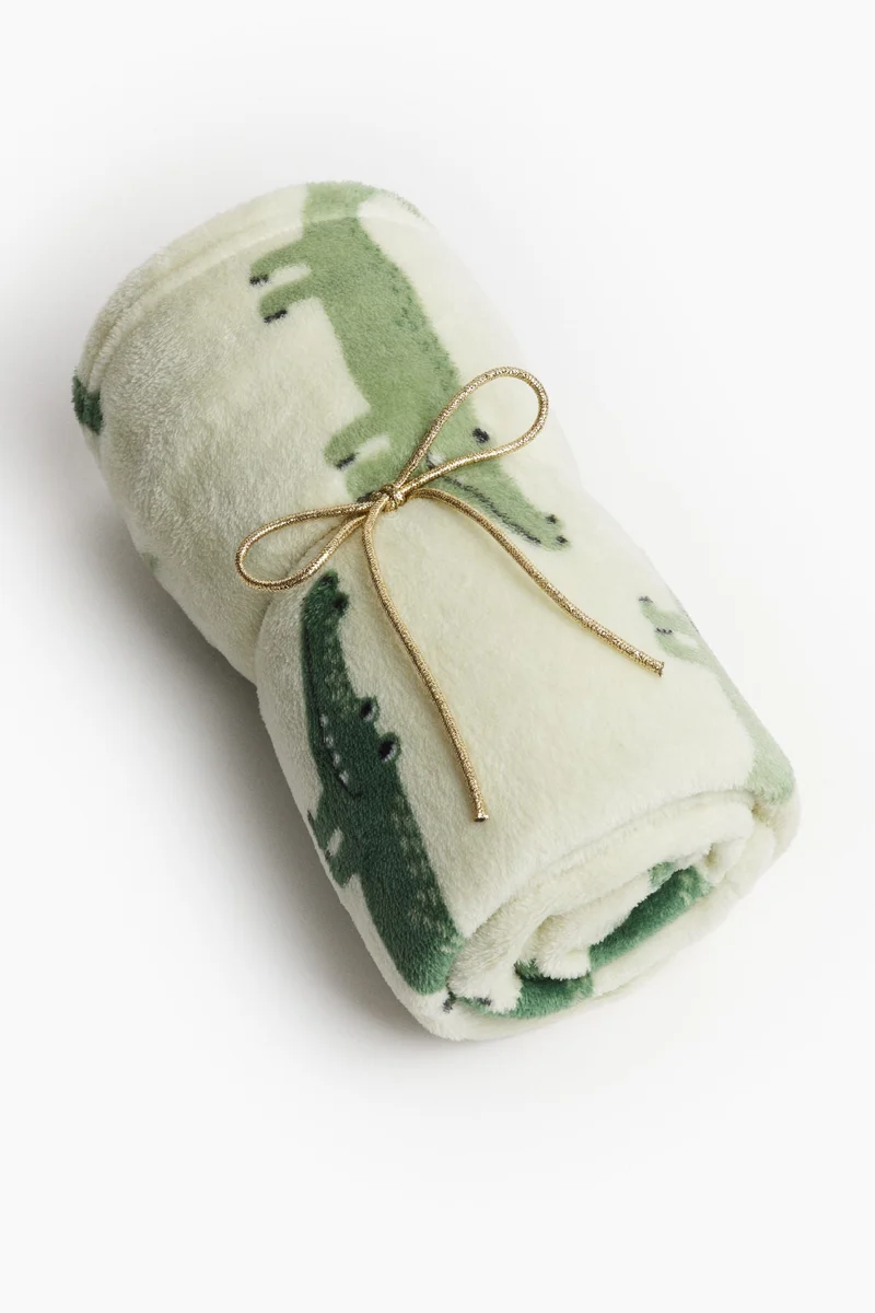 H&M Patterned fleece blanket