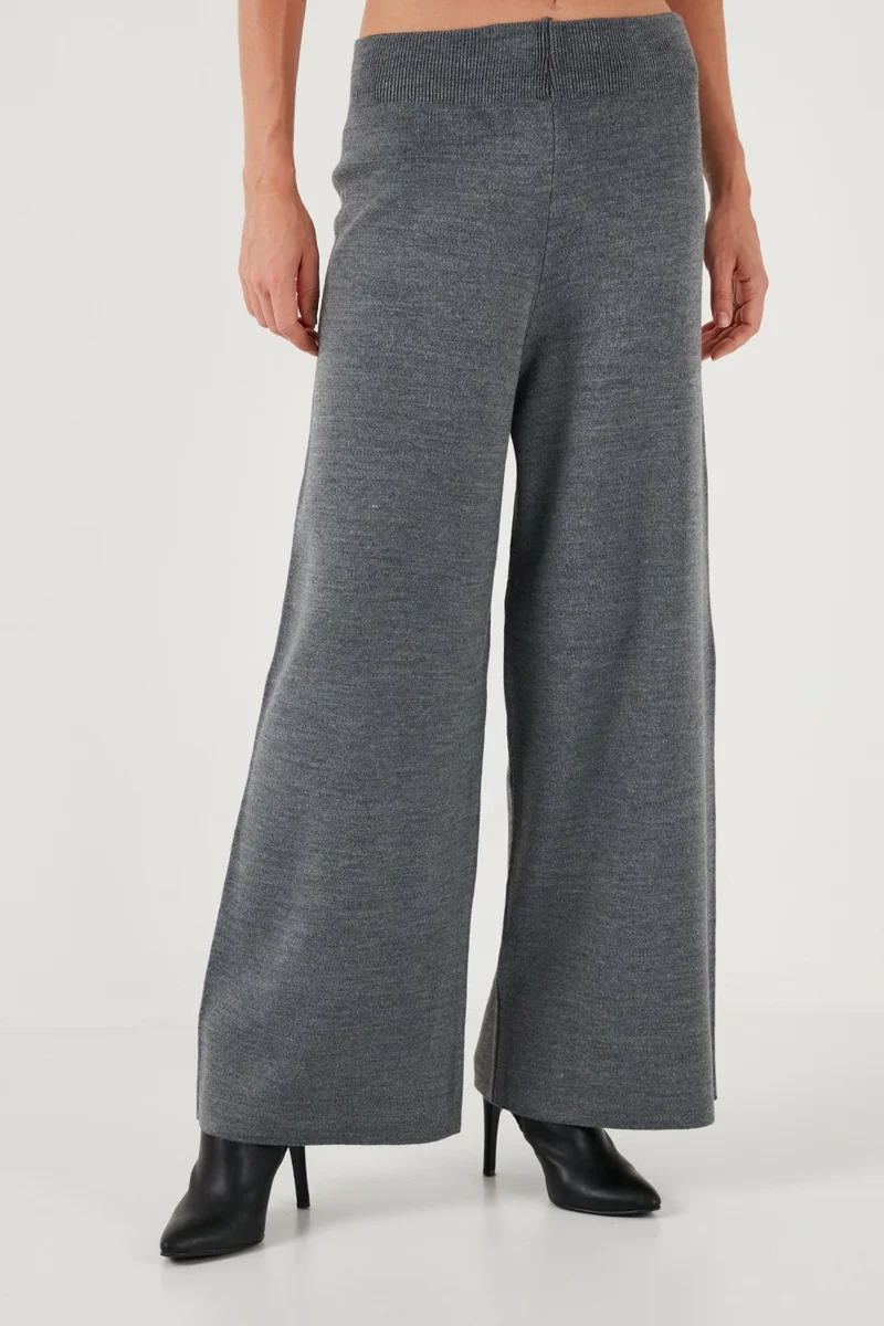 Lela Acrylic Wide Leg Knitted Trousers Women's Trousers 4616080Y