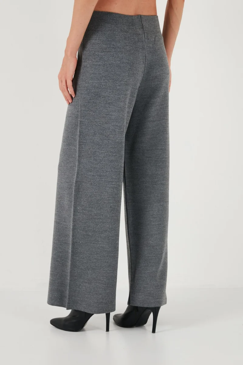 Lela Acrylic Wide Leg Knitted Trousers Women's Trousers 4616080Y