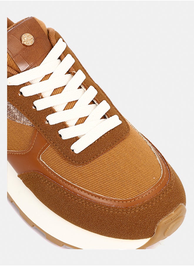 DejaVu Fashionable Sneakers  - Image 5