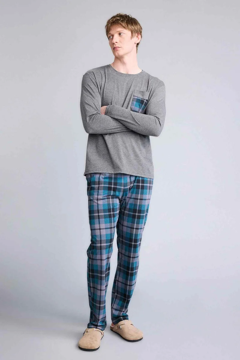 ديفاكتو Regular Fit Long Sleeve 2 Piece Set