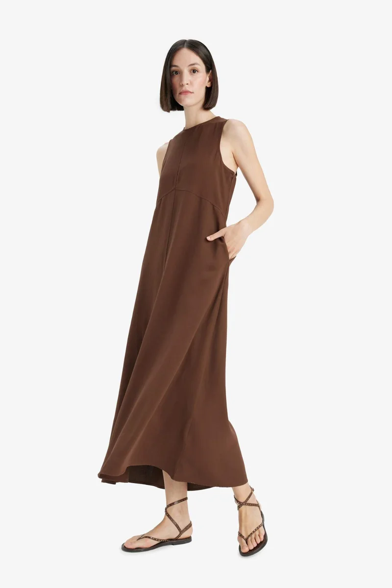 ديفاكتو Crew Neck Linen Blend Sleeveless Maxi Dress