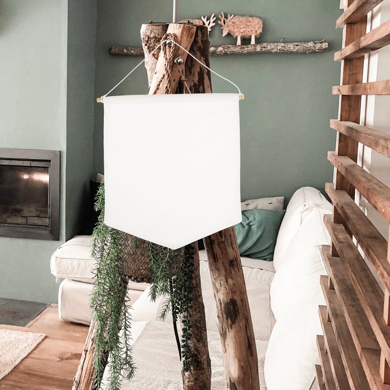 🏠 ثلاث لافتات على شكل رايات ب بة المي ا لقماش حائط أبيض - Image 4