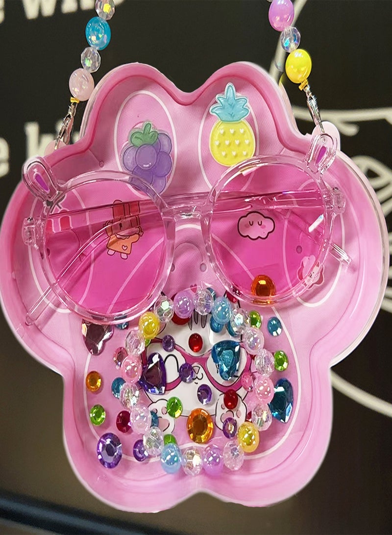 بوليفياز إكسسوارات شعر للأطفال مجموعة أنيقة مع علبة هدايا على شكل كف القط الوردي، تشمل خواتم فواكه كرتونية للأطفال، نظارات وردية، أساور متعددة الألوان، وملصقات مجوهرات. مجموعة إكسسوارات شعر بنات مثالية كـ هدايا رمضان للأطفال للفتيات الصغيرات. - Image 2