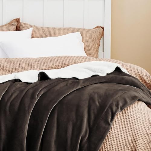 Goyal's Ultra Soft Flannel Sherpa Blanket for AC Room, Mild & Heavy Winter Use | Single Bed Reversible Plush 500GSM Blanket 55 x 90 Inches | Thick Warm Cozy Dual Layer Microfibre Throw - Choco Brown - Image 4