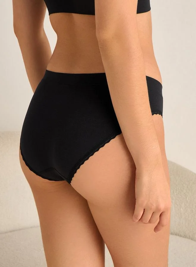 سبلاش فيڤ Skims Bikini Briefs with Scalloped Design