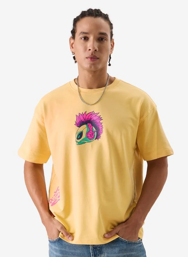 ذا سوليد ستور تيشيرت واسع مطبع بطبعة جرافيك