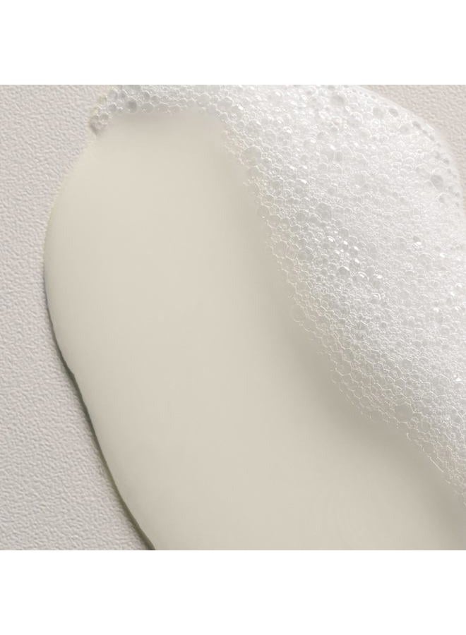 Davines LOVE Curl Shampoo | Wavy & Curly Hair Shampoo | Smooth and Moisturize Curls with Almond Extract | 8.45 fl oz - Image 4